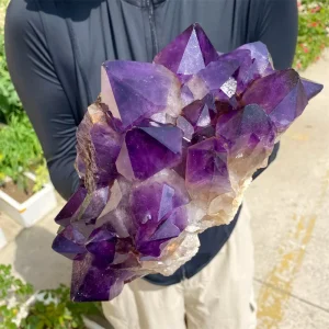 Natural amethyst core crystal cluster, energy gemstone, spiritual healing, room decoration item, gift for meditation, demagnetiz